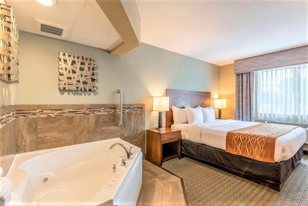 Amerivu Inn And Suites - Chisago City エクステリア 写真
