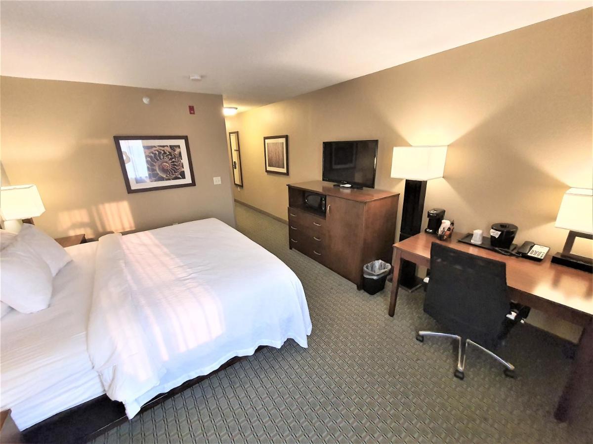 Amerivu Inn And Suites - Chisago City エクステリア 写真