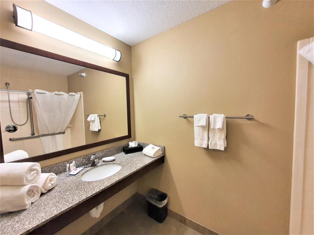 Amerivu Inn And Suites - Chisago City エクステリア 写真